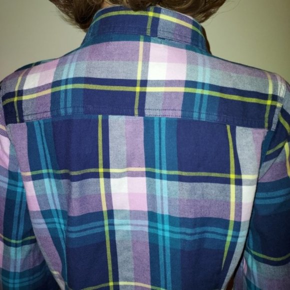 Old Navy Multi Plaid Long Sleeve Front Pockets Button Down Shirt Size M NWOT - Picture 3 of 4